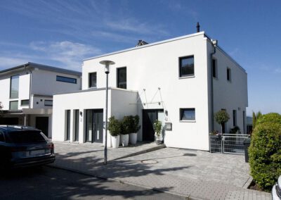 Hirschberg - Modernes Haus in traumhafter Lage mit Terrasse, Balkon und Blick in die Rheinebene