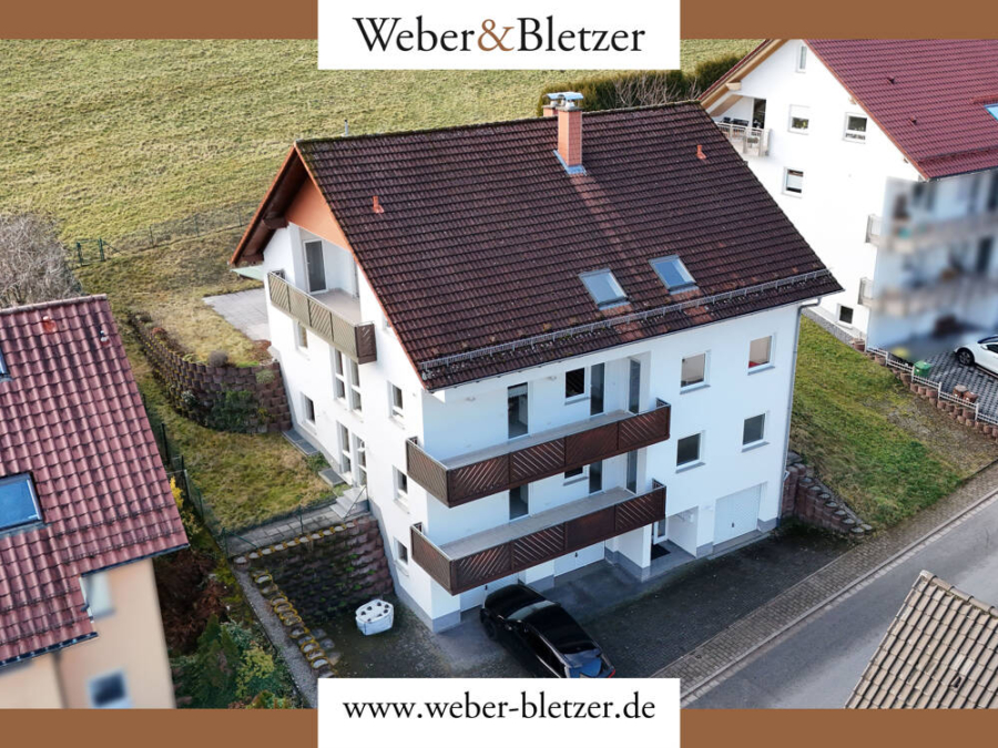 Sehr gepflegtes & großzügiges Mehrfamilienhaus in guter Lage von Trösel!, 69517 Gorxheimertal / Trösel, Mehrfamilienhaus