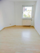 Ruhige 5-Zimmerwohnung mit zwei Pkw-Stellplätzen (Tiefgarage) in Wiesloch - Zimmer